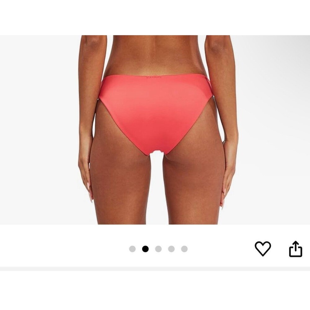 Billabong Women’s swim bottom size largr